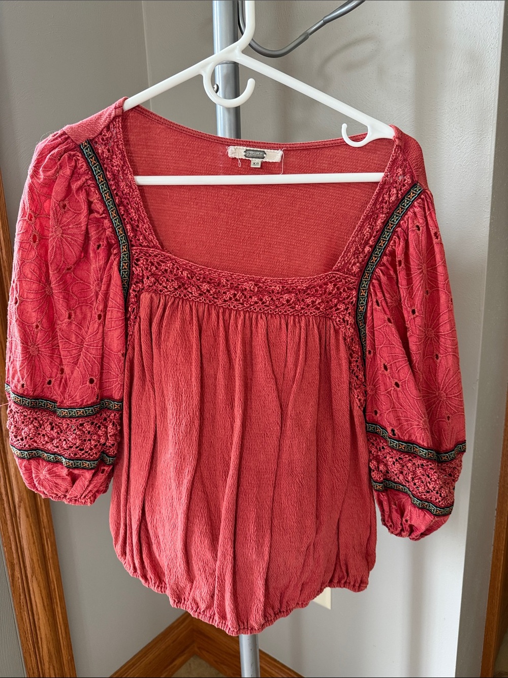 gimmicks by BKE Coral Red Boho Peasant Blouse